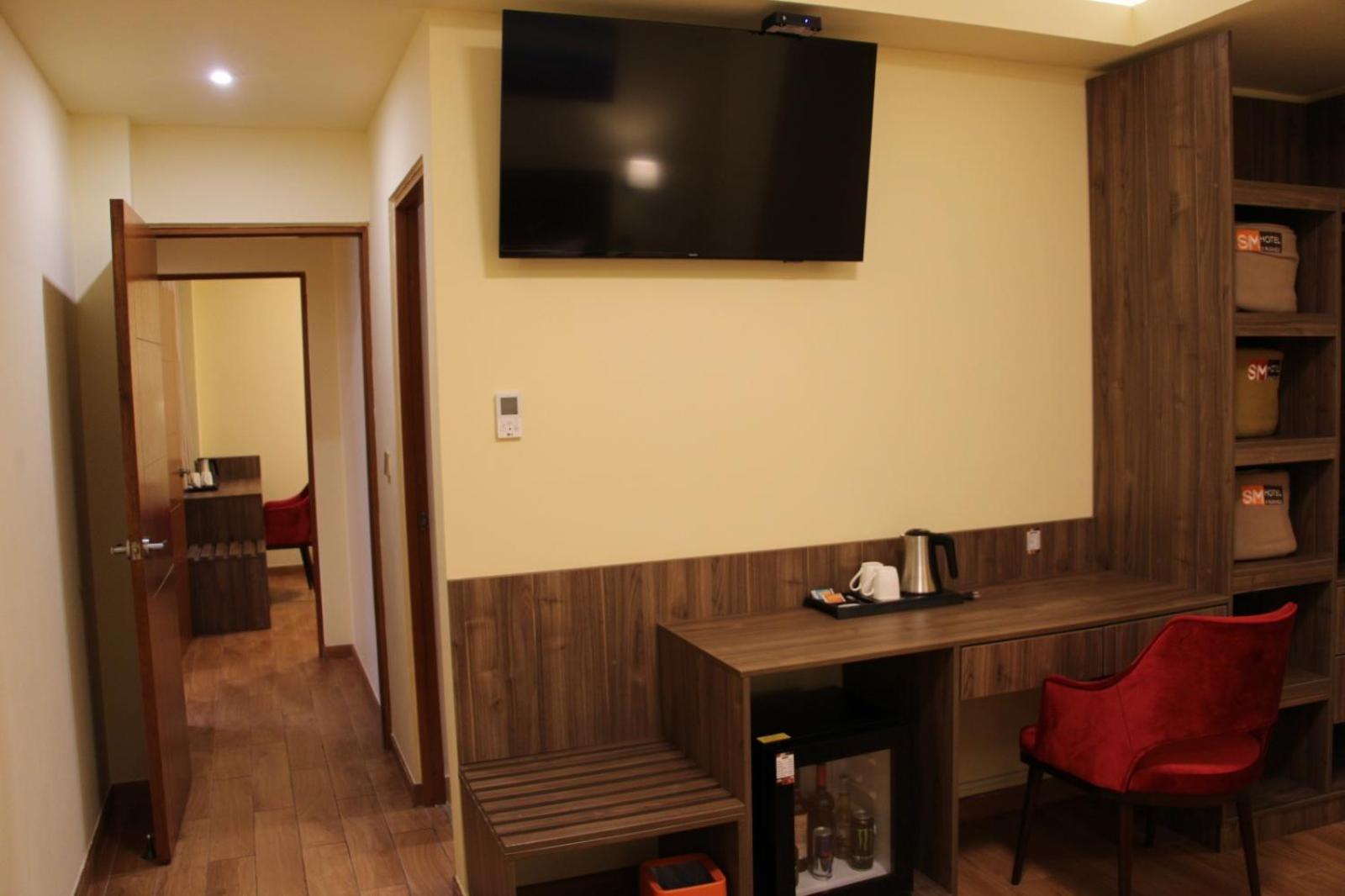 Sm Hotel Plus Lima Exteriér fotografie